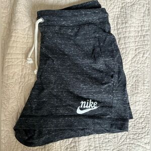 women’s nike casual shorts